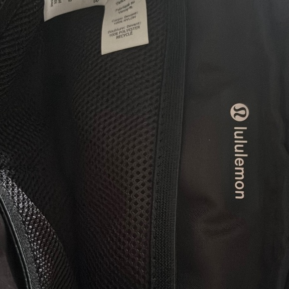lululemon athletica Black Belt Bag - Picture 6 of 8